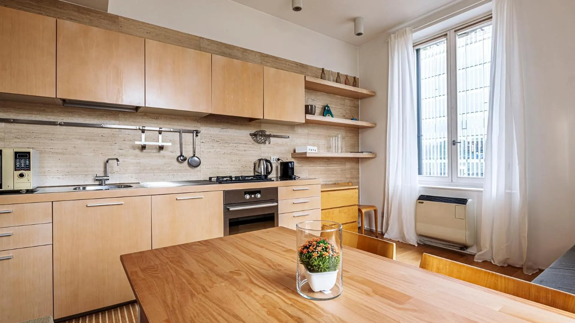One Bedroom Apartment In Brera Milán Itálie