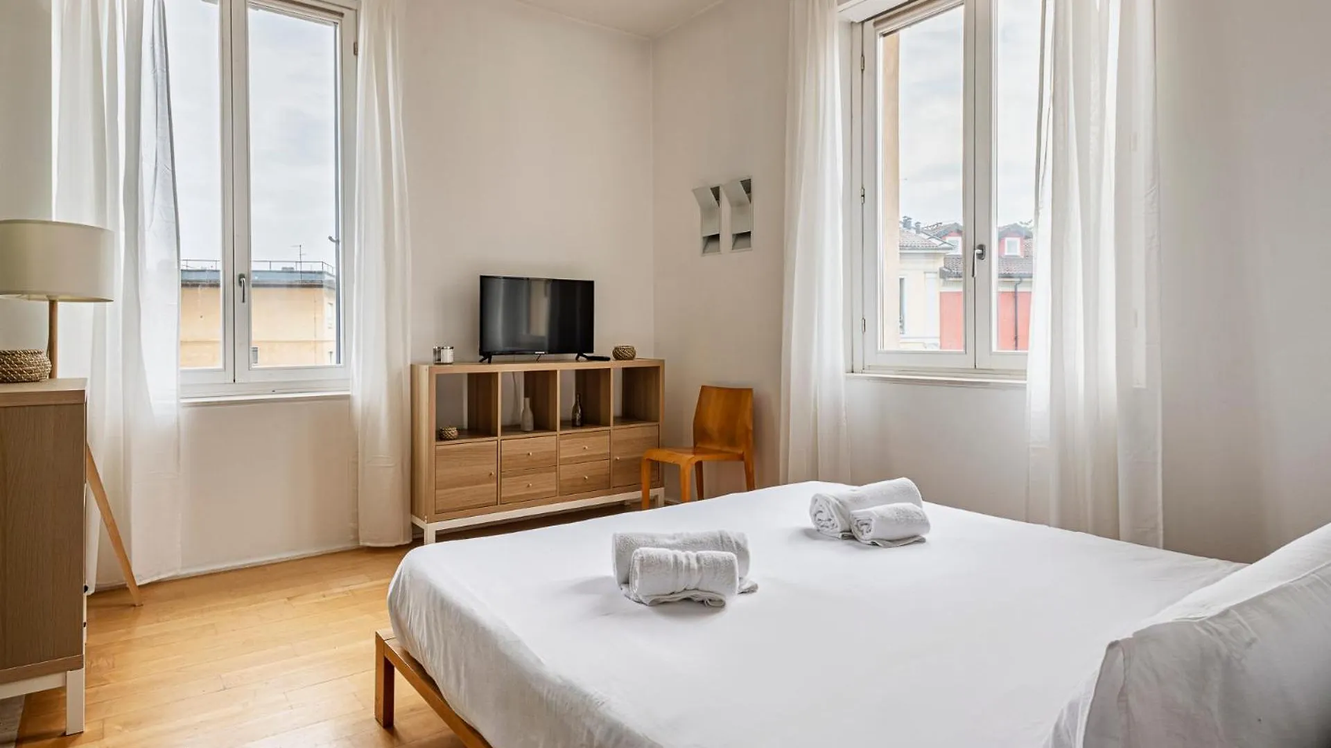 One Bedroom Apartment In Brera Milán